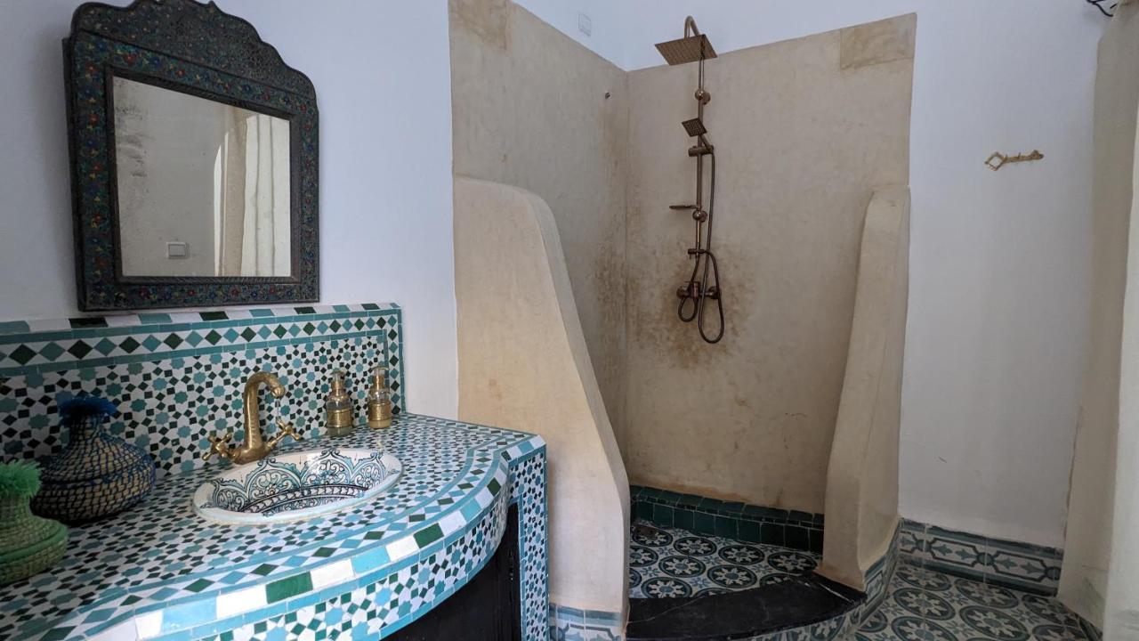 Riad Sharqi Villa Marrakesh Exterior photo