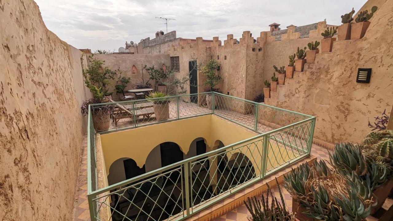 Riad Sharqi Villa Marrakesh Exterior photo